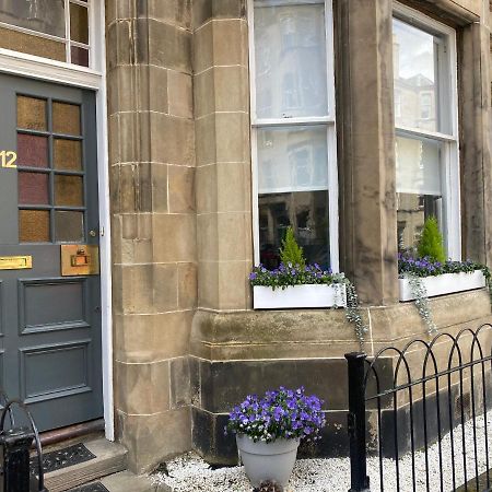 Lovely Main Door 2 Bed Apartment Edimburgo Exterior foto